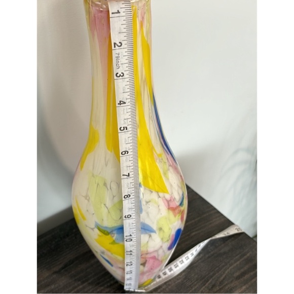 Vintage Hand Blown Glass Vase Confetti - Picture 4 of 8